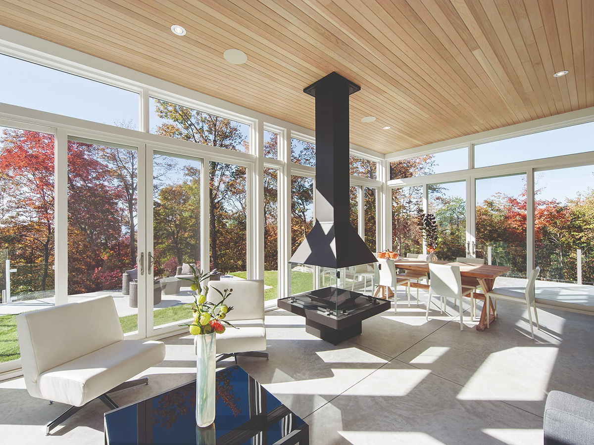 Wall of Glass Ideas for Southeast Homes